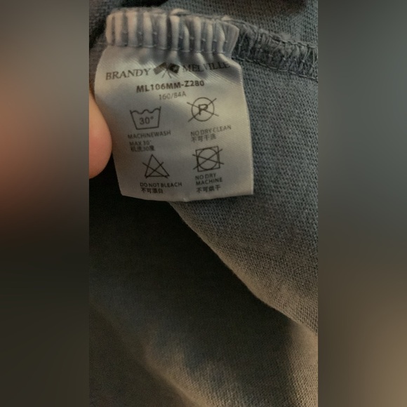 Brandy Melville Blue Crop Top - Picture 4 of 4